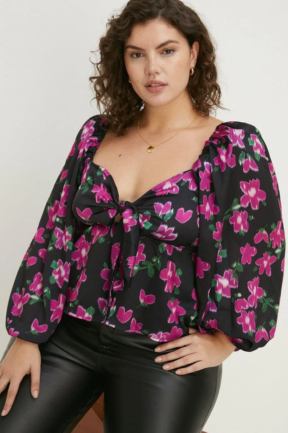 Discount Oasis Plus Size Dobby Satin Floral Tie Front Top Black