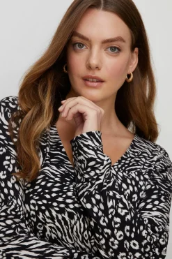 New Oasis Plus Size Jersey Animal Wrap Long Sleeve Top Mono