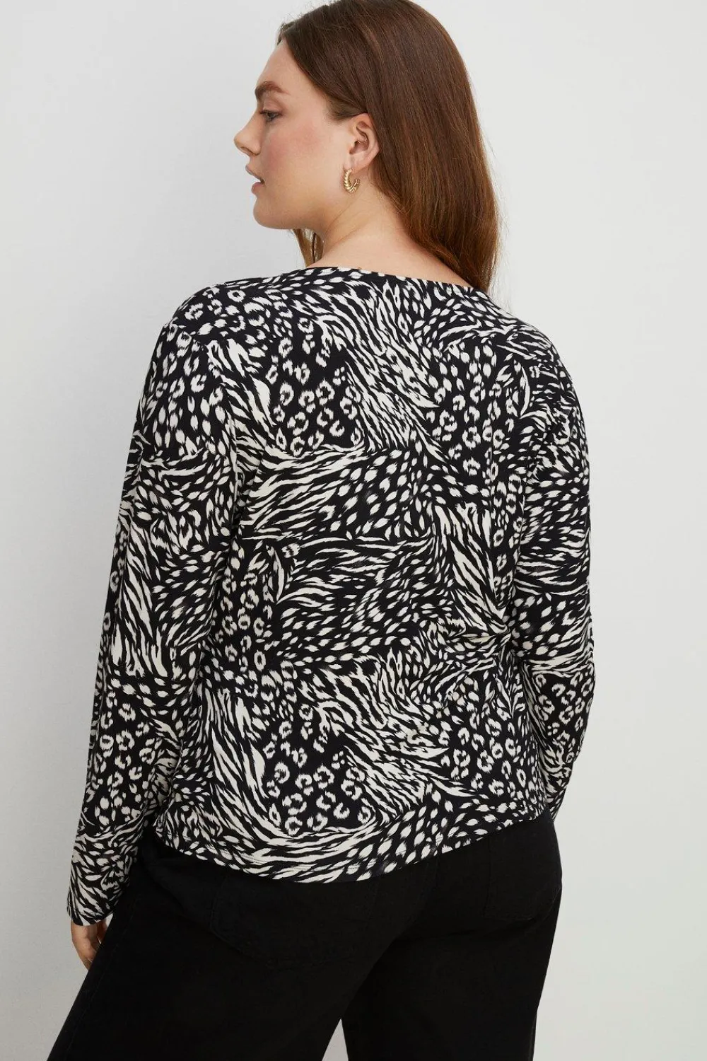 New Oasis Plus Size Jersey Animal Wrap Long Sleeve Top Mono