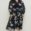 Hot Oasis Plus Size Magnolia Floral Dobby Lace V Neck Midi Dress Navy