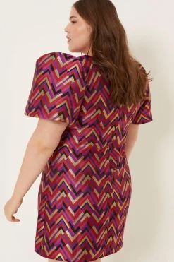Hot Oasis Plus Size Patterned Jacquard Puff Sleeve Dress Pink