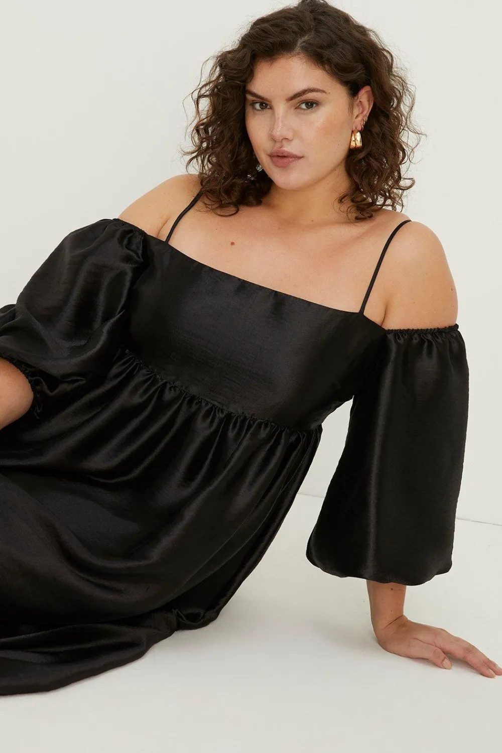 Online Oasis Plus Size Rachel Stevens Satin Dress Black