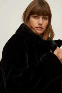 Fashion Oasis Plus Size Recycled Faux Fur Collared Short Coat Mink