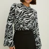 Best Oasis Ponte Button Detail Mini Skirt Black
