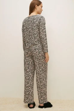Clearance Oasis Print Lounge Set Animal