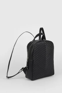 Outlet Oasis Quilted Leather Backpack Black