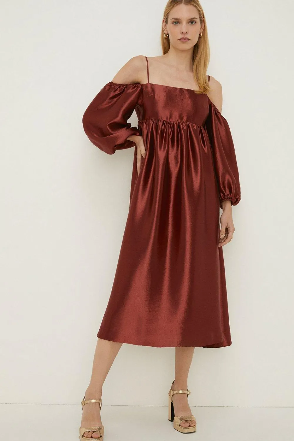 Discount Oasis Rachel Stevens Cold Shoulder Satin Dress Rust