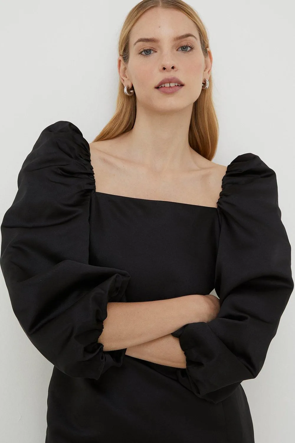 Fashion Oasis Rachel Stevens Petite Volume Sleeve Split Dress Black