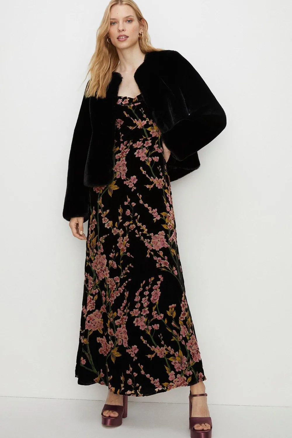 Sale Oasis Recycled Faux Fur Collarless Coat Black
