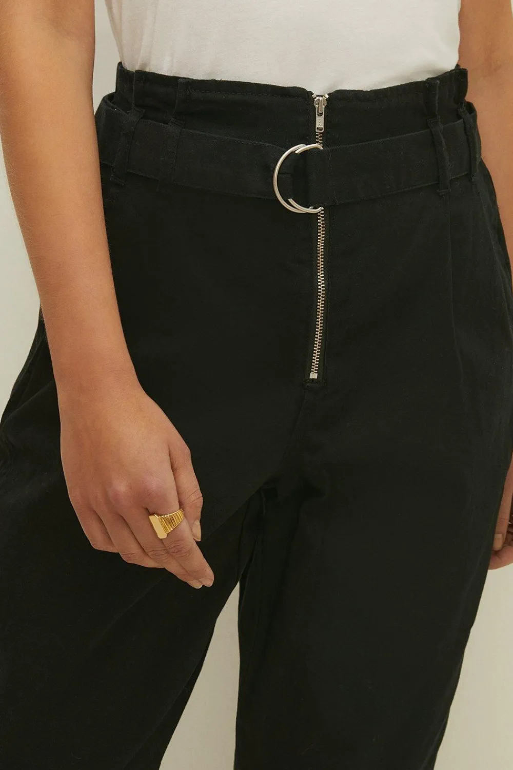 Online Oasis Relaxed Paperbag Belted Jogger Black