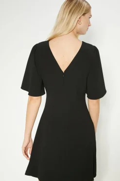 Fashion Oasis Ruched Detail Crepe Mini Dress Black