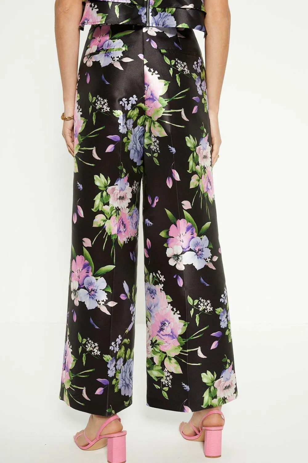 Hot Oasis Satin Twill Floral Wide Leg Trouser Black