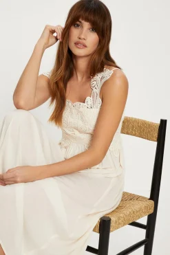 Outlet Oasis Scallop Lace Bodice Strappy Midi Dress Cream