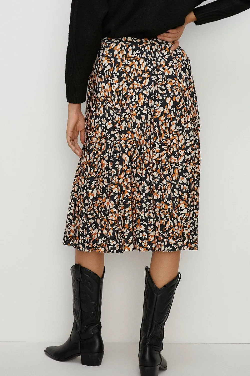 Outlet Oasis Slinky Jersey Animal Pleated Midi Skirt Black
