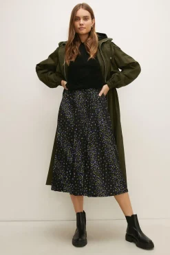 Outlet Oasis Slinky Jersey Ditsy Pleated Midi Skirt Black