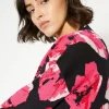 Clearance Oasis Statement Floral Jacquard Jumper Black