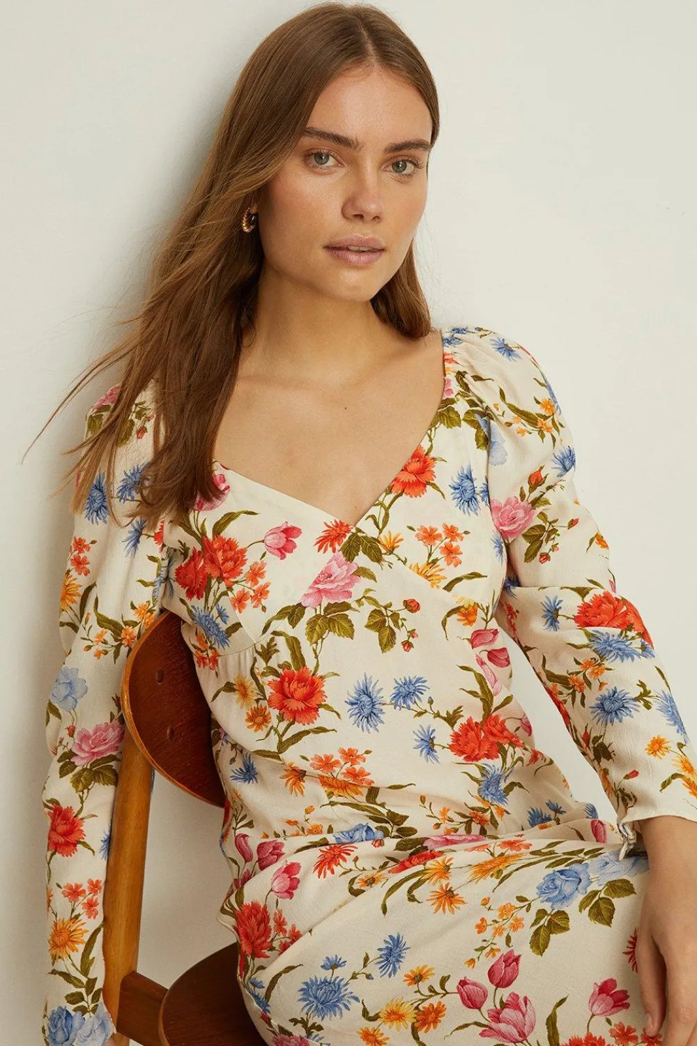 Outlet Oasis Stem Floral Volume Sleeve Midi Dress Ivory