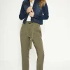 Fashion Oasis Stretch Denim Fitted Nancy Jacket Pale Wash