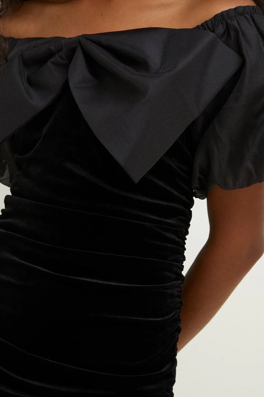 New Oasis Velvet Ruched Dress With Organza Bow Detail Black
