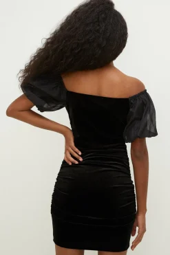 New Oasis Velvet Ruched Dress With Organza Bow Detail Black