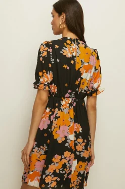 Clearance Oasis Vibrant Floral Puff Sleeve Skater Tea Dress Multi