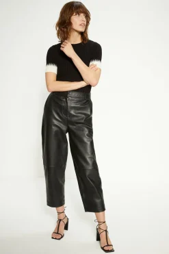 Discount Oasis Zig Zag Detail Short Sleeve Jumper Black