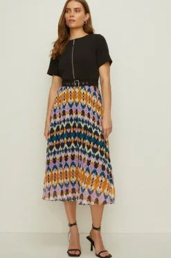 New Oasis Zip Through Geo Pleated Dress Black