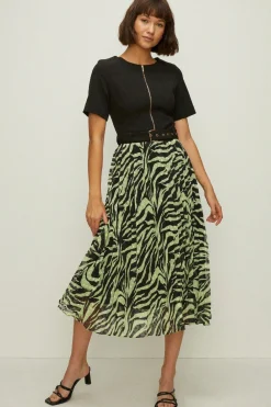 Fashion Oasis Zip Through Print Pleated Dress Zebra